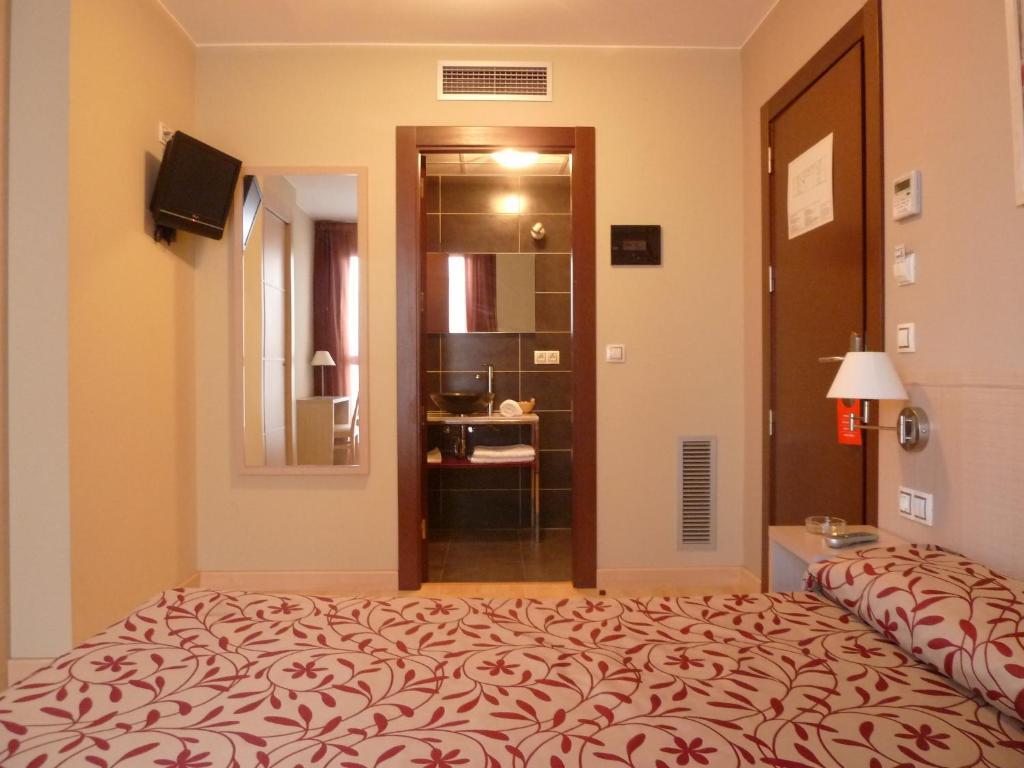 Arcohotel San Mateo de Gállego Rum bild